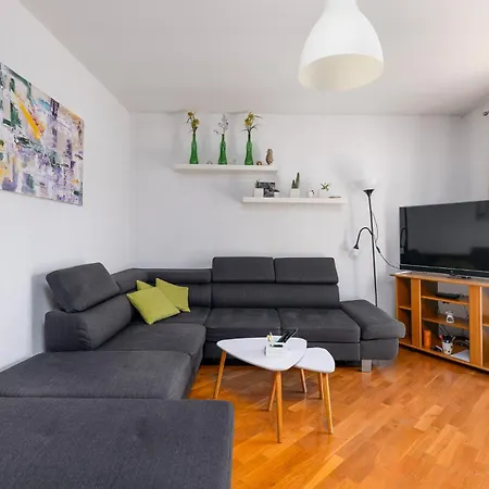 Apartment Mico *